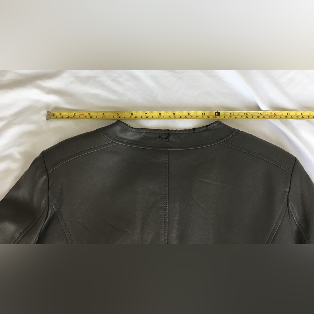 Revues gray faux leather short jacket. - Picture 12 of 13